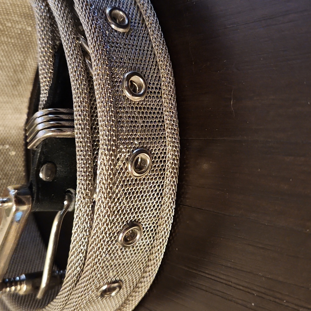 Metallic Chain Belt - Picture 3 of 9
